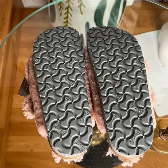 FREE PEOPLE Birkenstock Papillio
Arizona Teddy Shearling Sandals - Picture 8 of 9